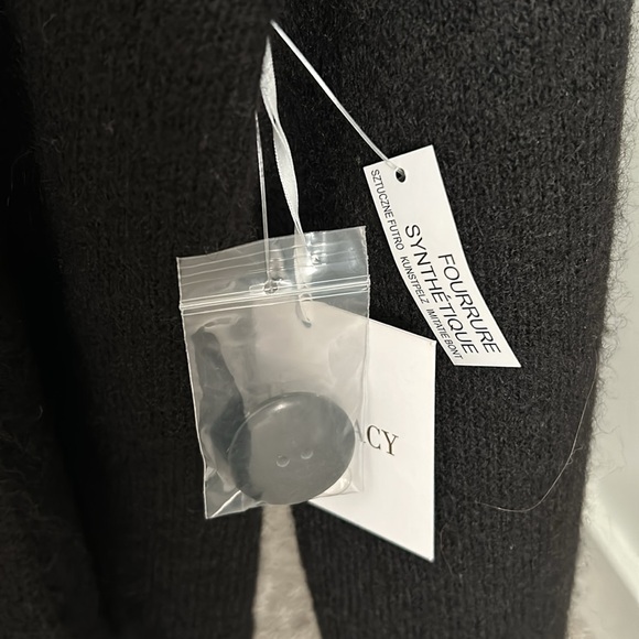 Ellen Tracy sweater - Picture 3 of 5